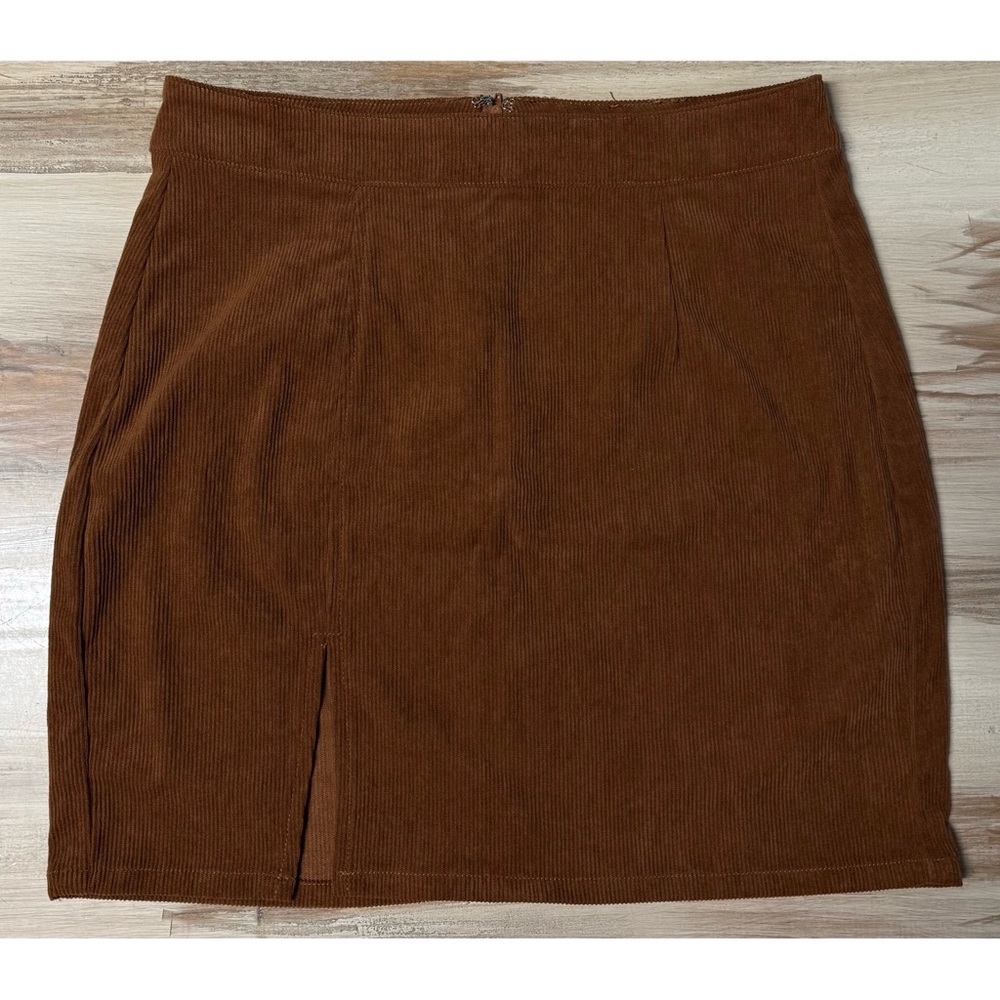 Windsor Corduroy High-Rise Mini Skirt w/ Side Slit Brown Size L - Picture 3 of 6